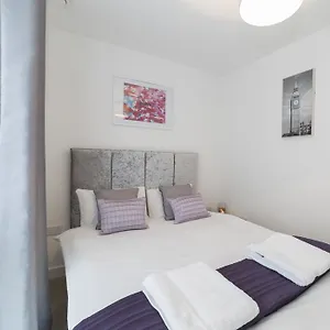 Luxury In2 London