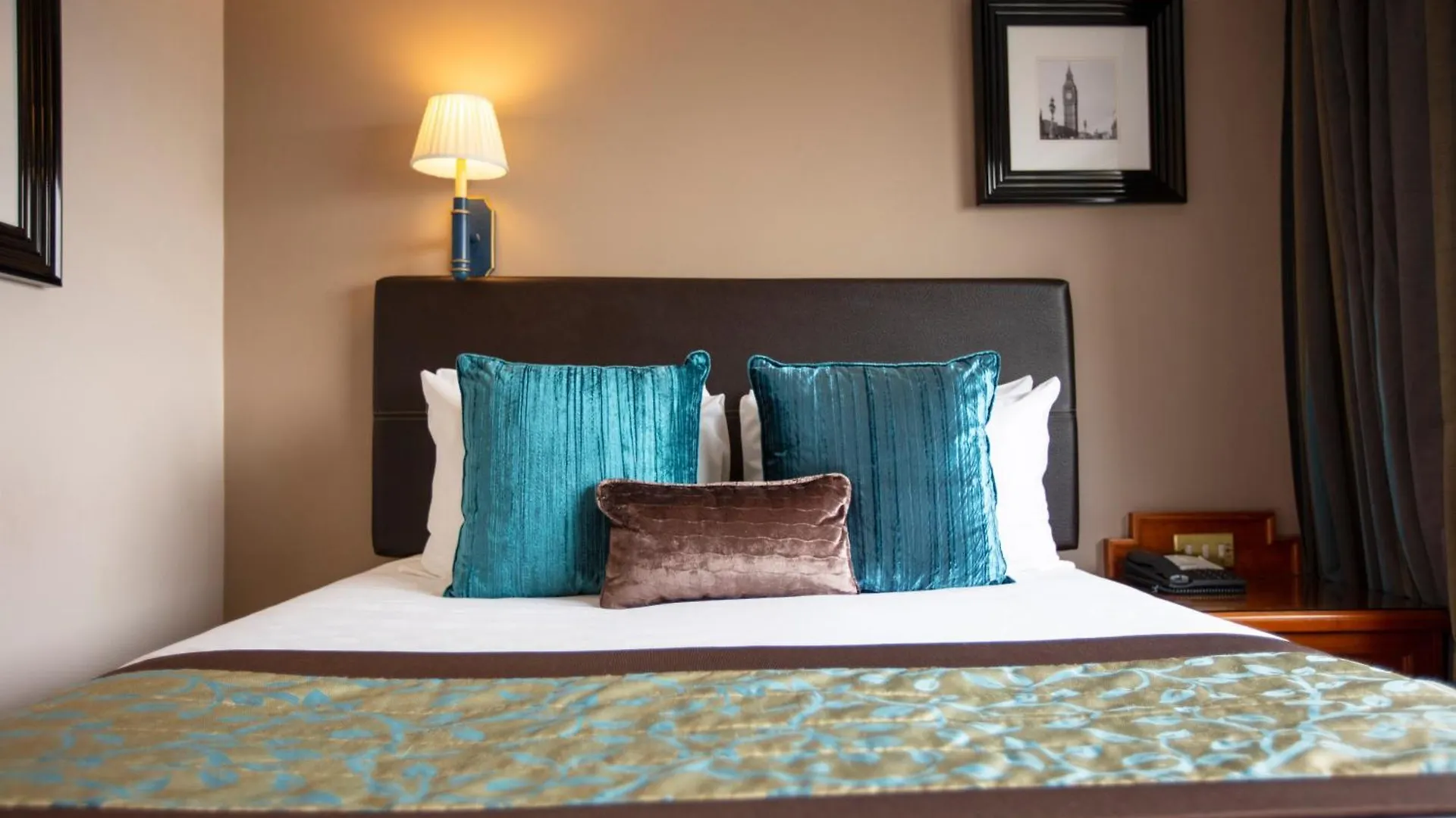 The Tower Hotel, By Thistle London