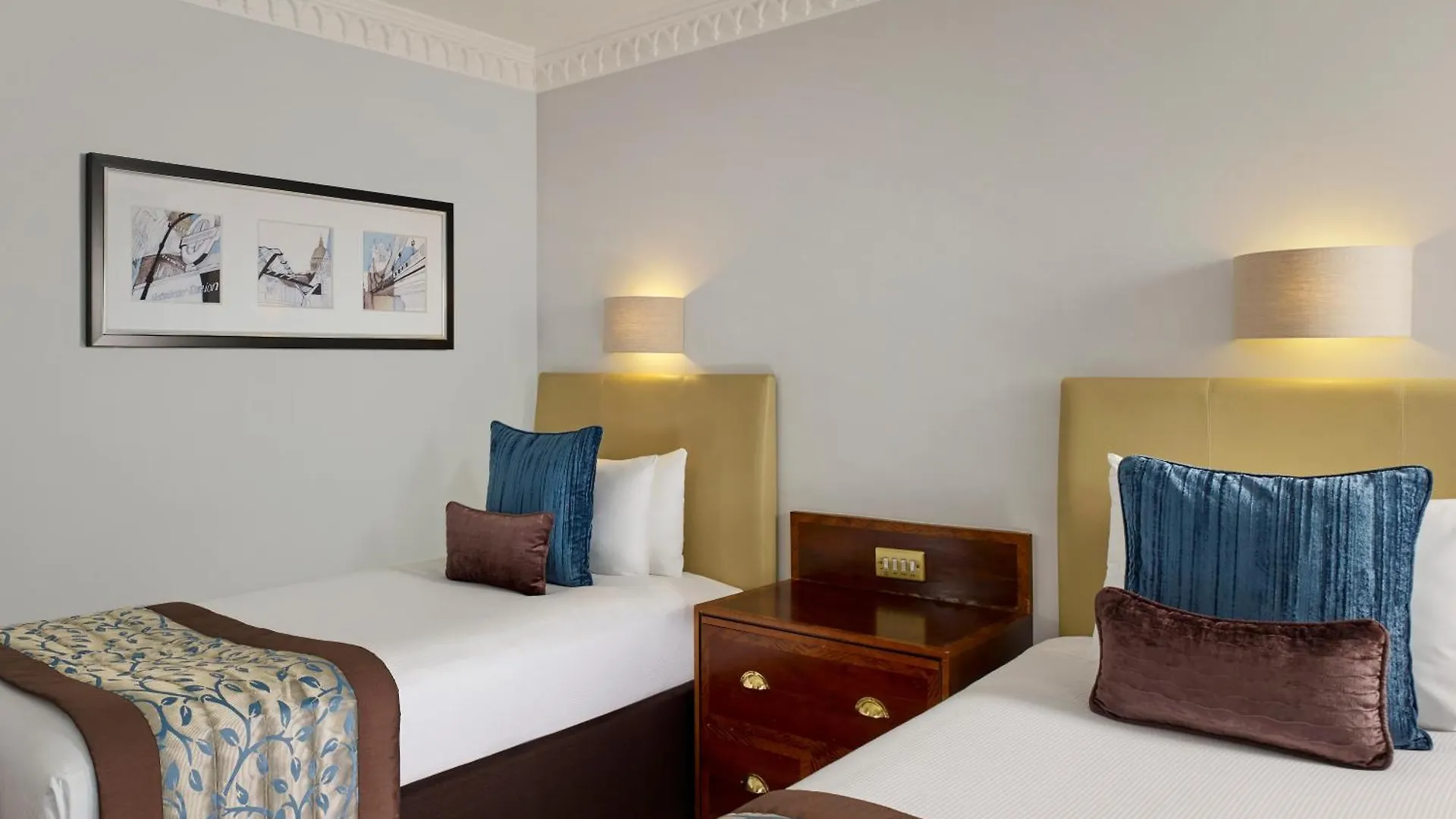 The Tower Hotel, By Thistle London 4*,  United Kingdom